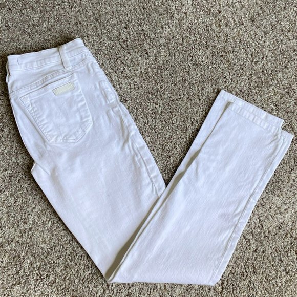 Joe’s Jeans White Cigarette-Fit Straight Leg – Size 29 – Classic & Chic! - Picture 4 of 12